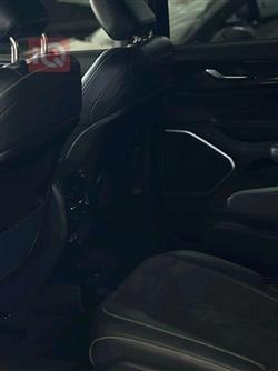 Jeep Grand Cherokee L